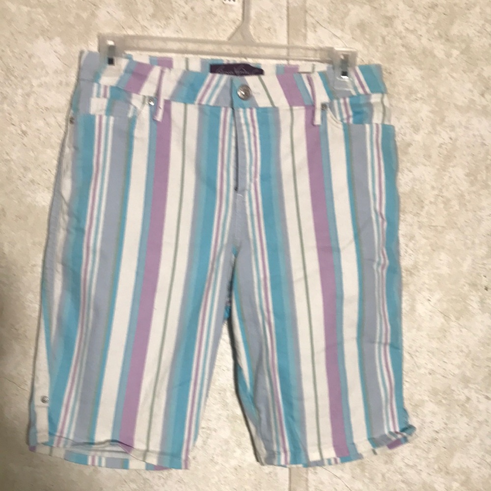 Gloria Vanderbilt Striped Blue and Purple Women's Bermudas